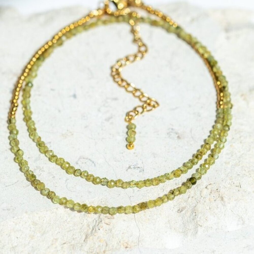 August Birthstone Green Beaded Necklace Peridot Gemstone Dainty Jewelry - Picture 12 of 16